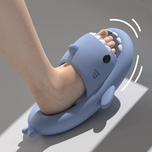 Haifisch-Sandalen mit rutschfester Sohle: Komfort und Sicherheit